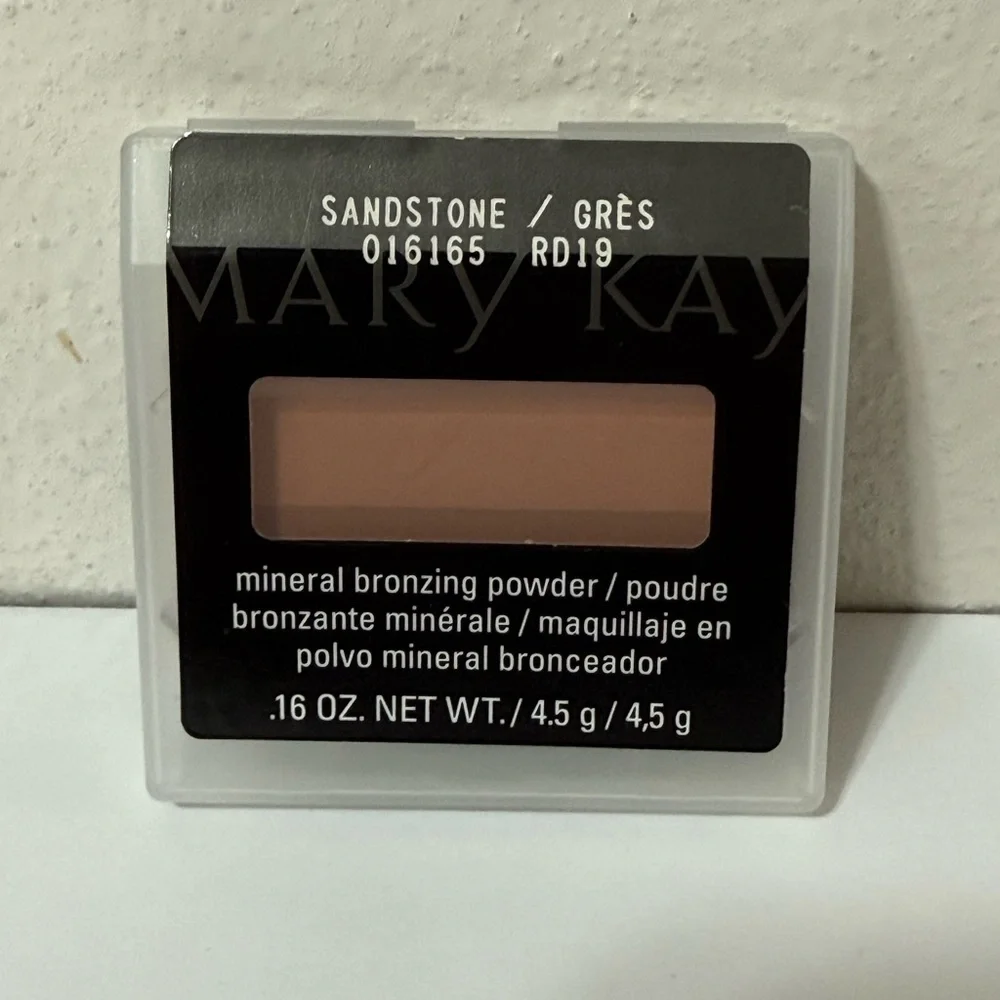 Mary Kay Mineral Bronzing Powder - Sandstone Shade